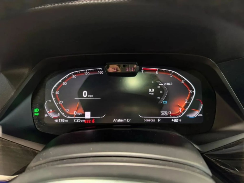 2019 BMW X7 Image 18