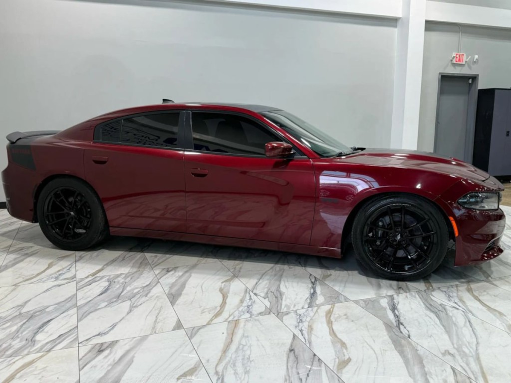2019 Dodge Charger Image 4