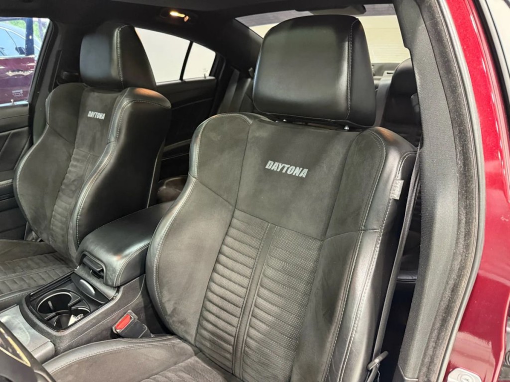 2019 Dodge Charger Image 21