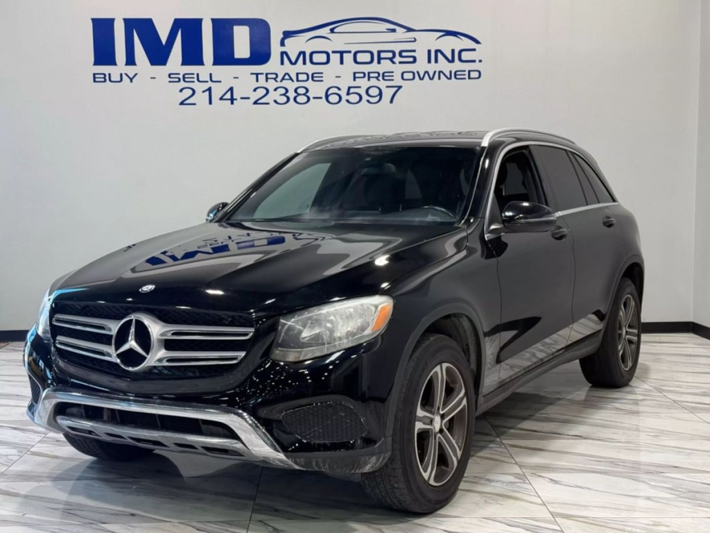 2017 Mercedes-Benz GLC-Class Image 1