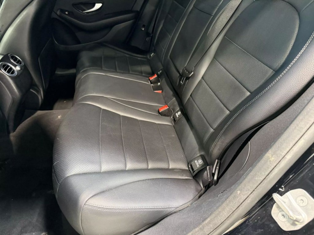 2017 Mercedes-Benz GLC-Class Image 20