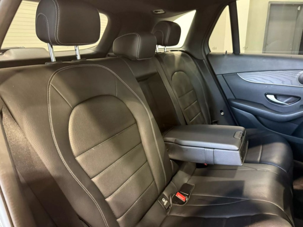 2017 Mercedes-Benz GLC-Class Image 26