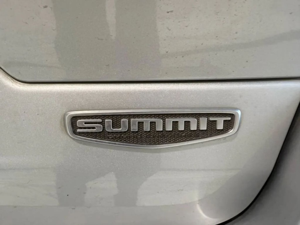 2022 Jeep Grand Cherokee Image 9