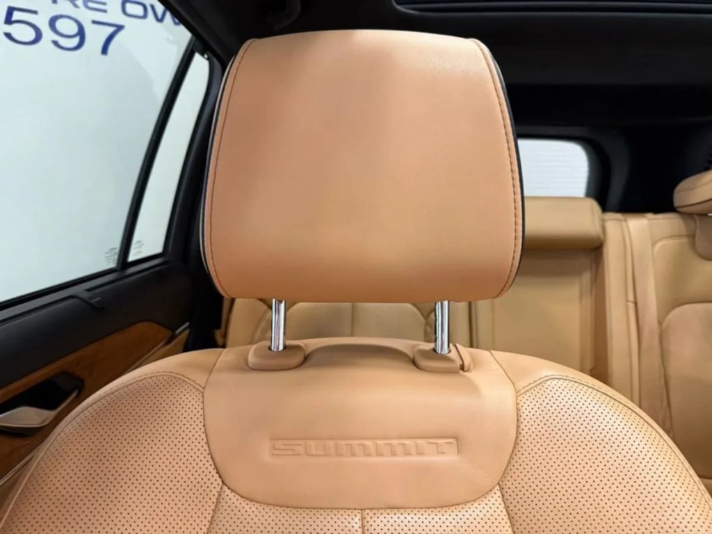 2022 Jeep Grand Cherokee Image 31