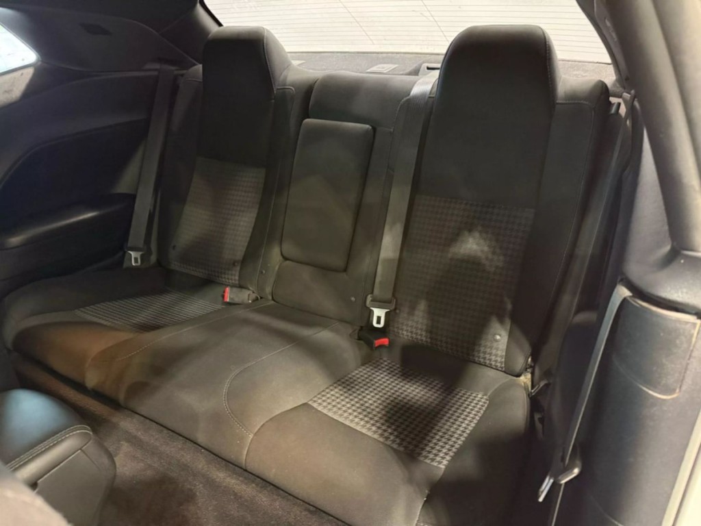 2019 Dodge Challenger Image 23