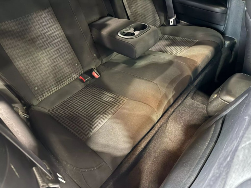 2019 Dodge Challenger Image 27