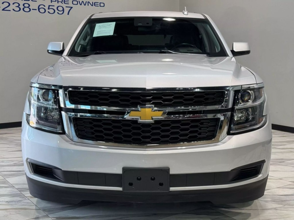 2017 Chevrolet Tahoe Image 3