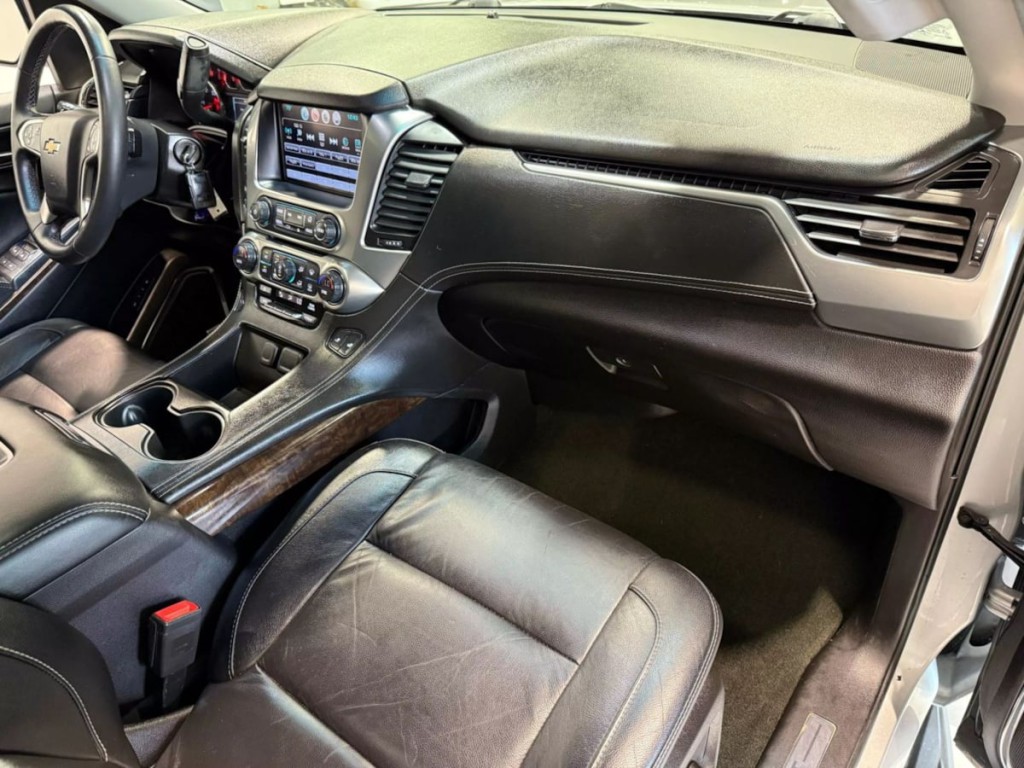 2017 Chevrolet Tahoe Image 25