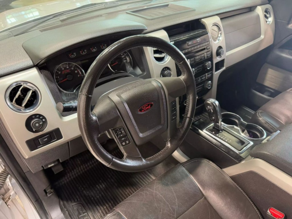 2012 Ford F-150 Image 12
