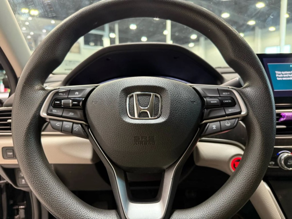 2018 Honda Accord Image 13