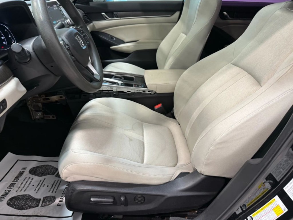 2018 Honda Accord Image 20