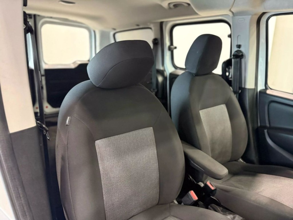 2022 RAM Promaster Image 24