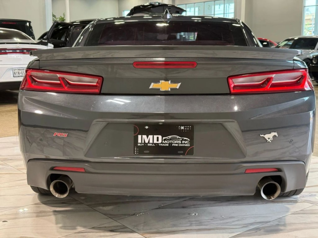 2017 Chevrolet Camaro Image 7