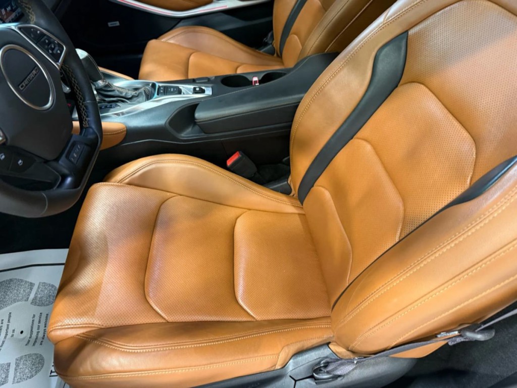 2017 Chevrolet Camaro Image 21