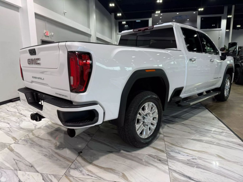 2022 GMC Sierra 2500 Image 6