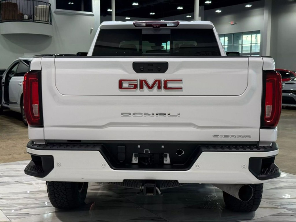 2022 GMC Sierra 2500 Image 7