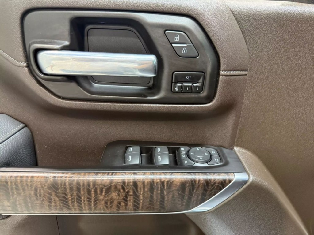 2022 GMC Sierra 2500 Image 11