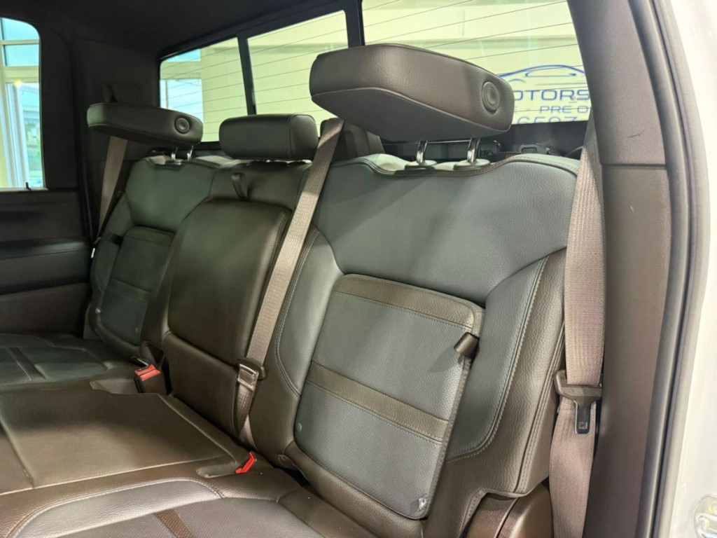 2022 GMC Sierra 2500 Image 24