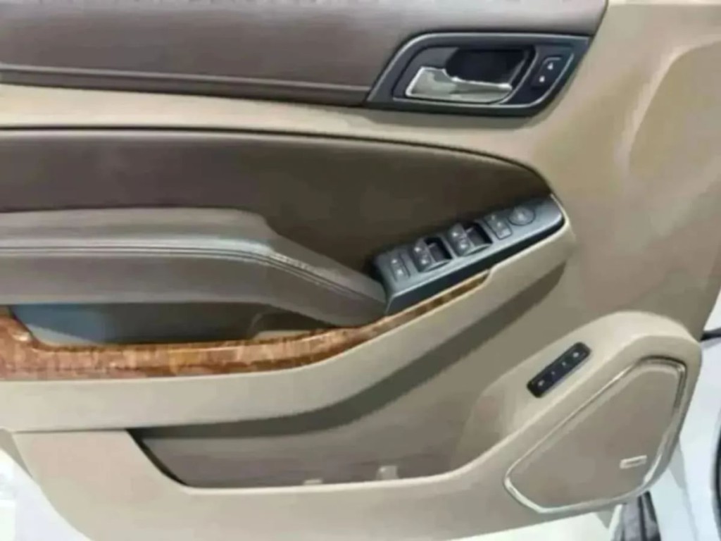 2016 Chevrolet Tahoe Image 11