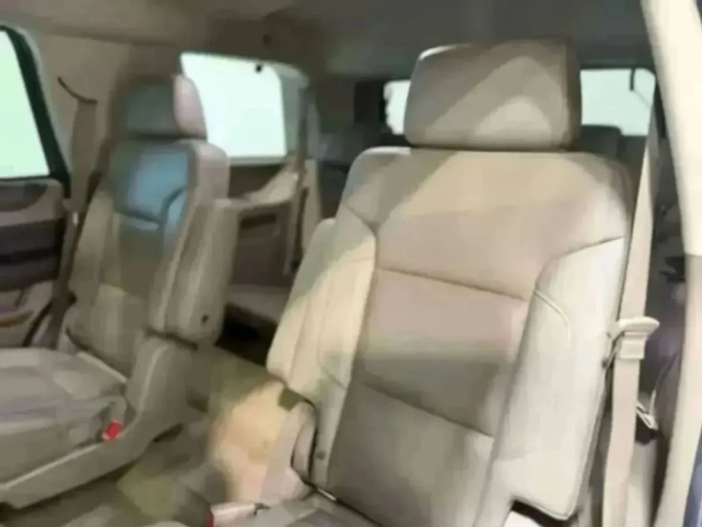 2016 Chevrolet Tahoe Image 25