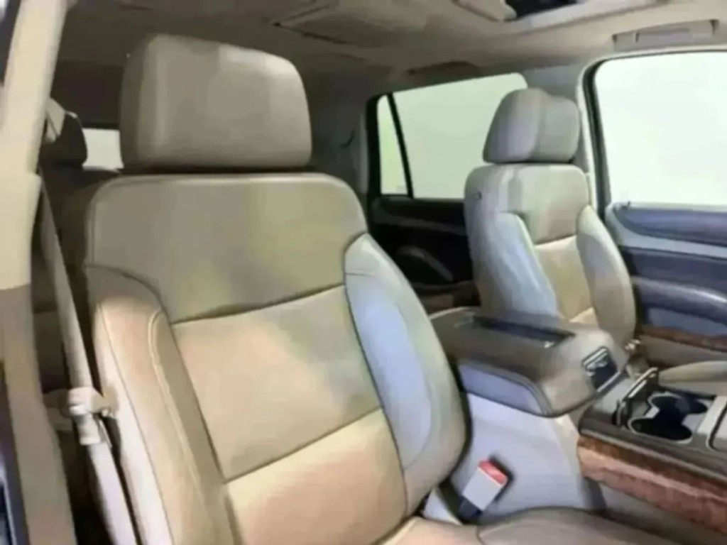 2016 Chevrolet Tahoe Image 29