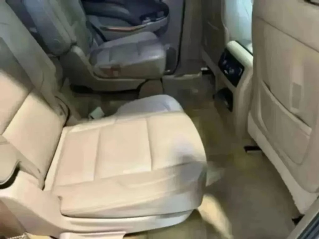 2016 Chevrolet Tahoe Image 31