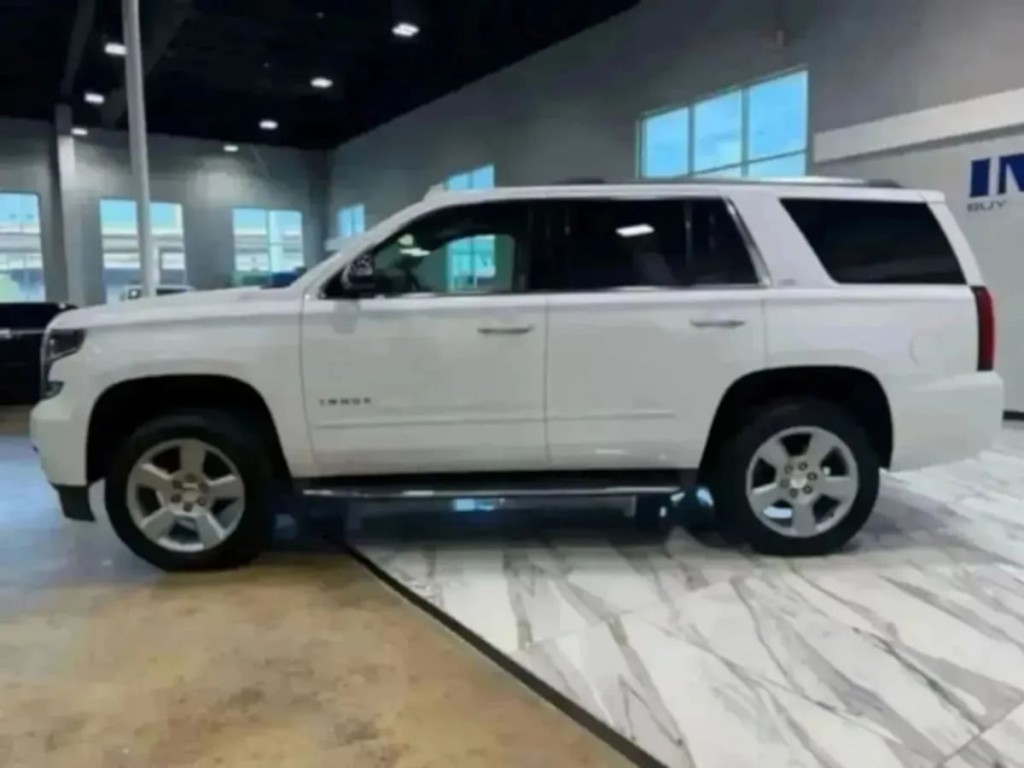 2016 Chevrolet Tahoe Image 44