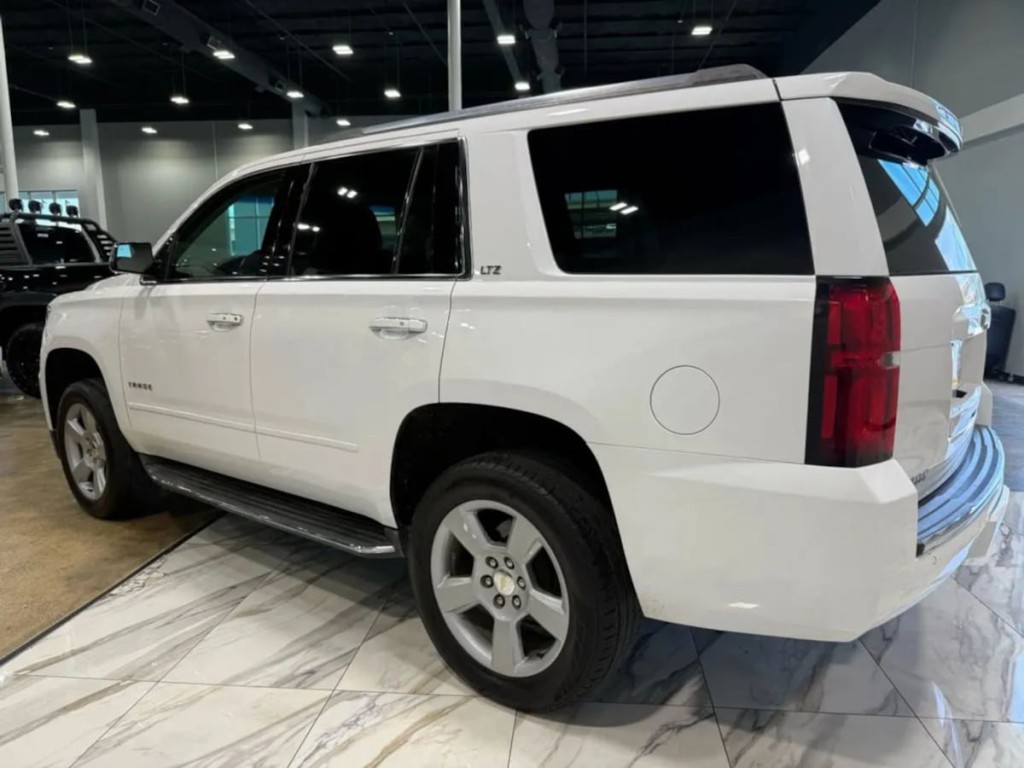 2016 Chevrolet Tahoe Image 6