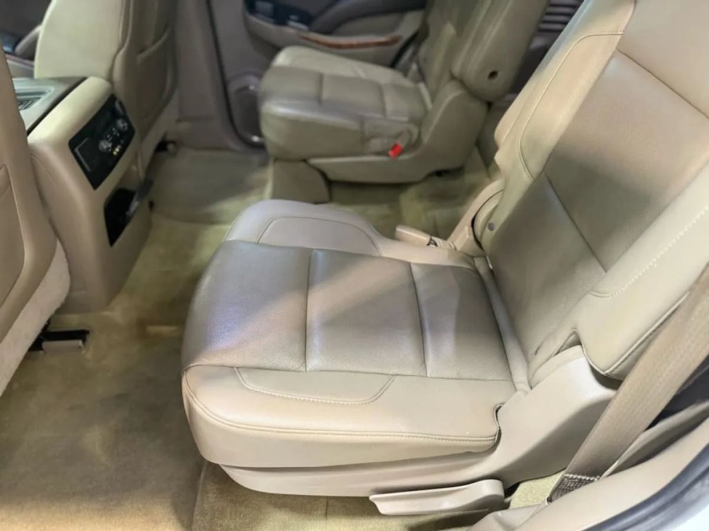 2016 Chevrolet Tahoe Image 20