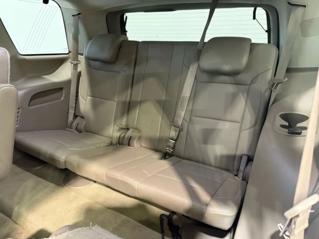 2016 Chevrolet Tahoe Image 21