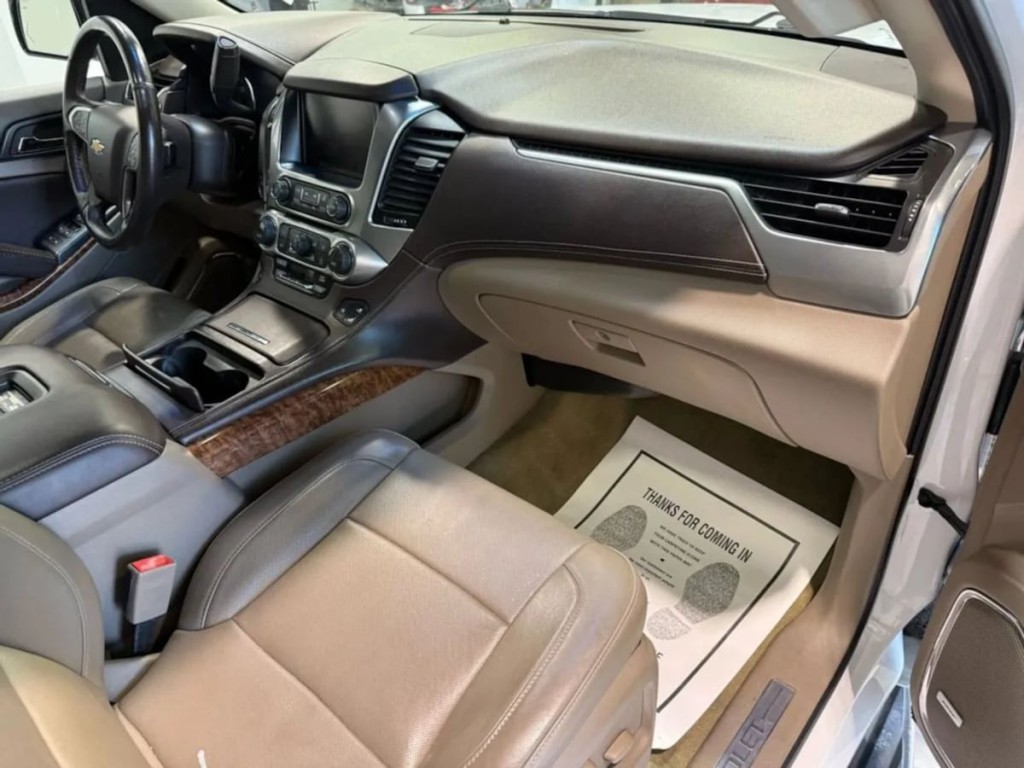 2016 Chevrolet Tahoe Image 22