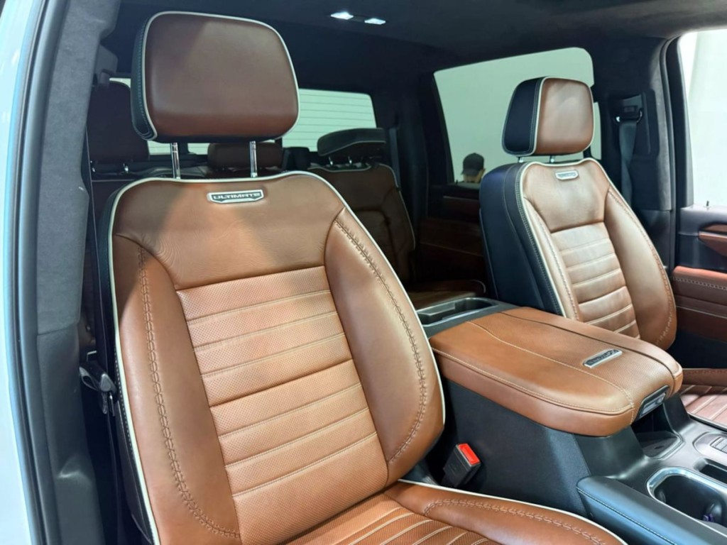 2024 GMC Sierra 2500 Image 32
