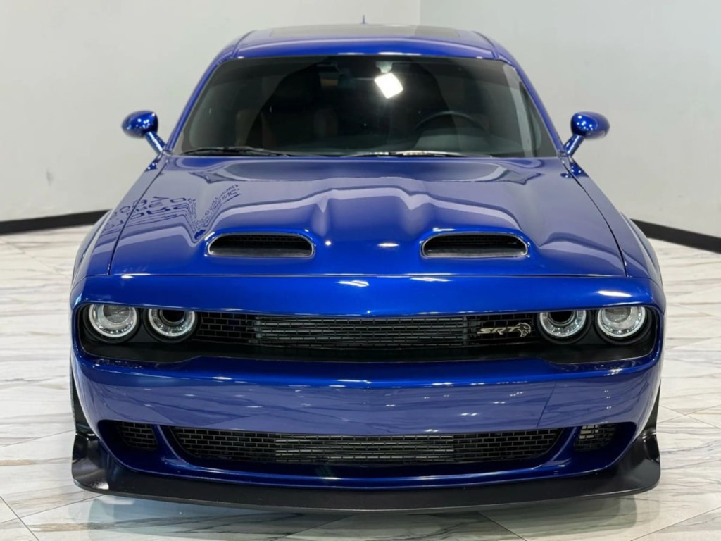 2021 Dodge Challenger Image 4