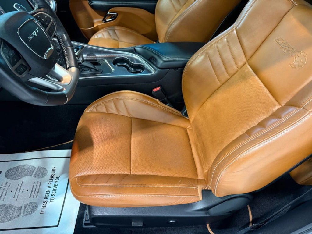 2021 Dodge Challenger Image 26
