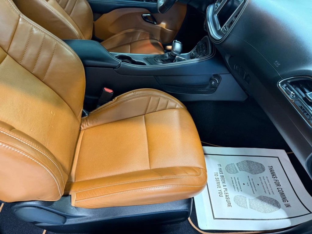 2021 Dodge Challenger Image 32