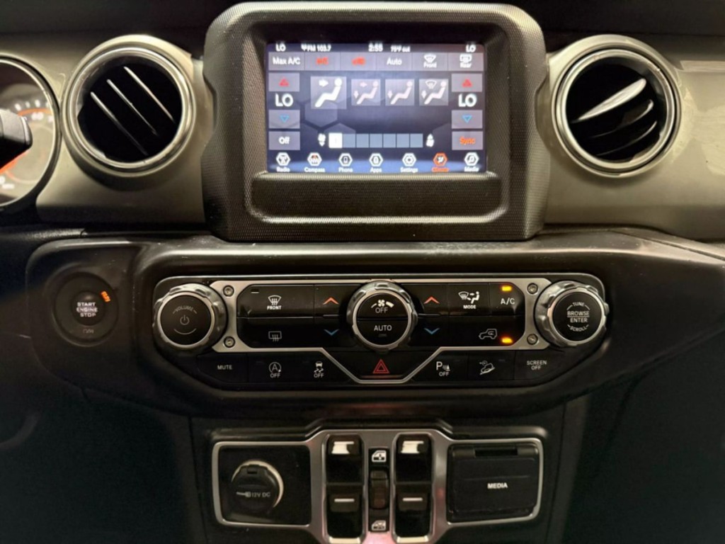 2019 Jeep Wrangler Unlimited Image 17