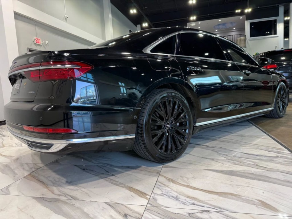 2019 Audi A8 Image 6