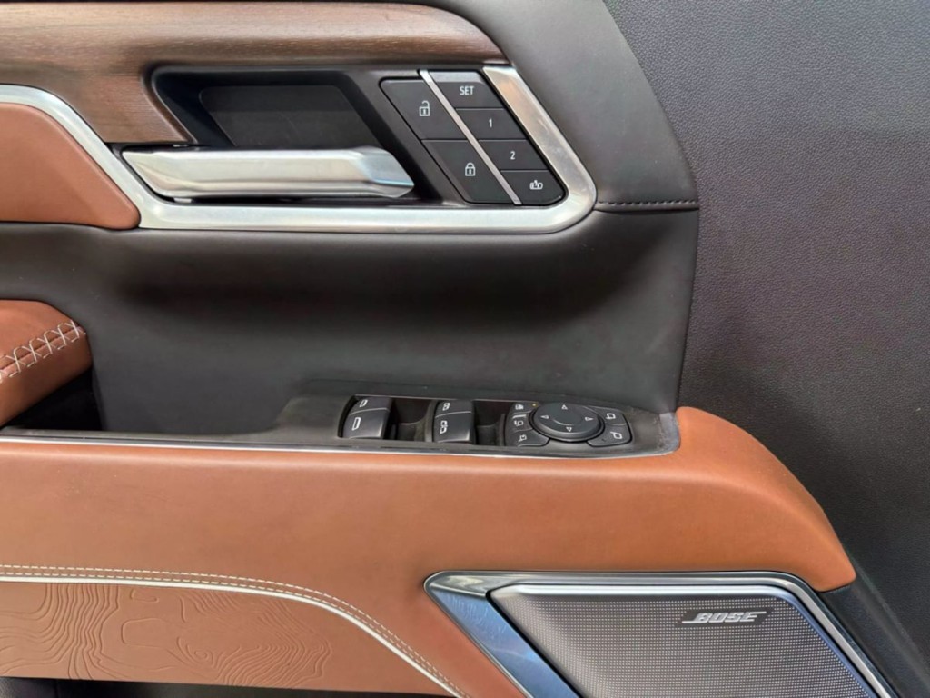 2025 GMC Sierra 3500 Image 5