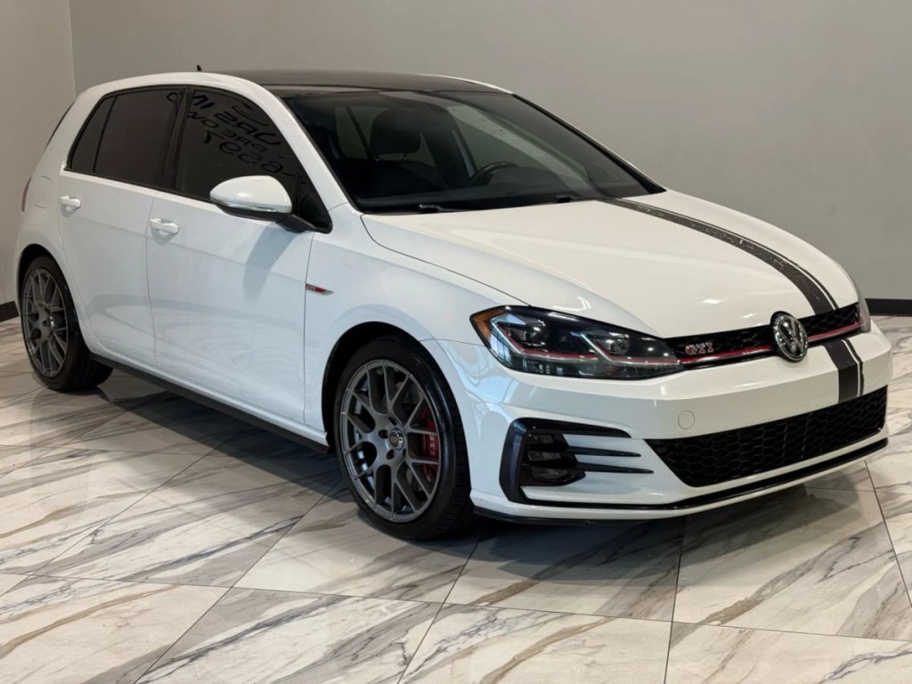 2019 Volkswagen GTI Image 4