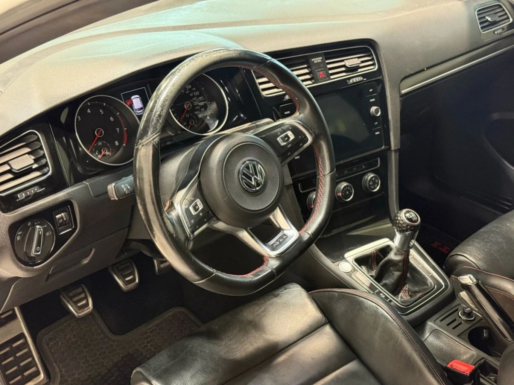 2019 Volkswagen GTI Image 12