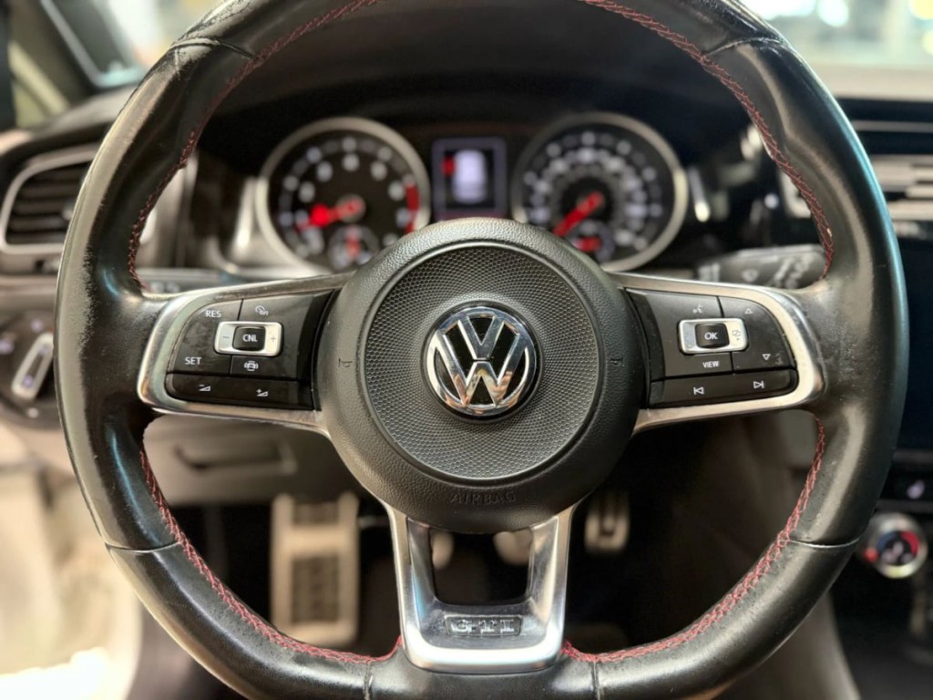 2019 Volkswagen GTI Image 13