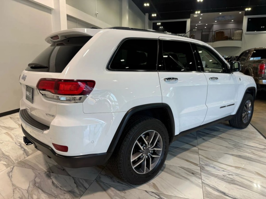 2020 Jeep Grand Cherokee Image 6