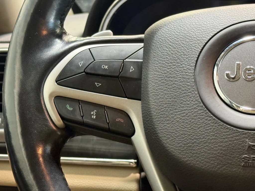 2020 Jeep Grand Cherokee Image 15