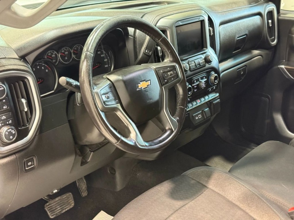 2021 Chevrolet Silverado 1500 Image 12