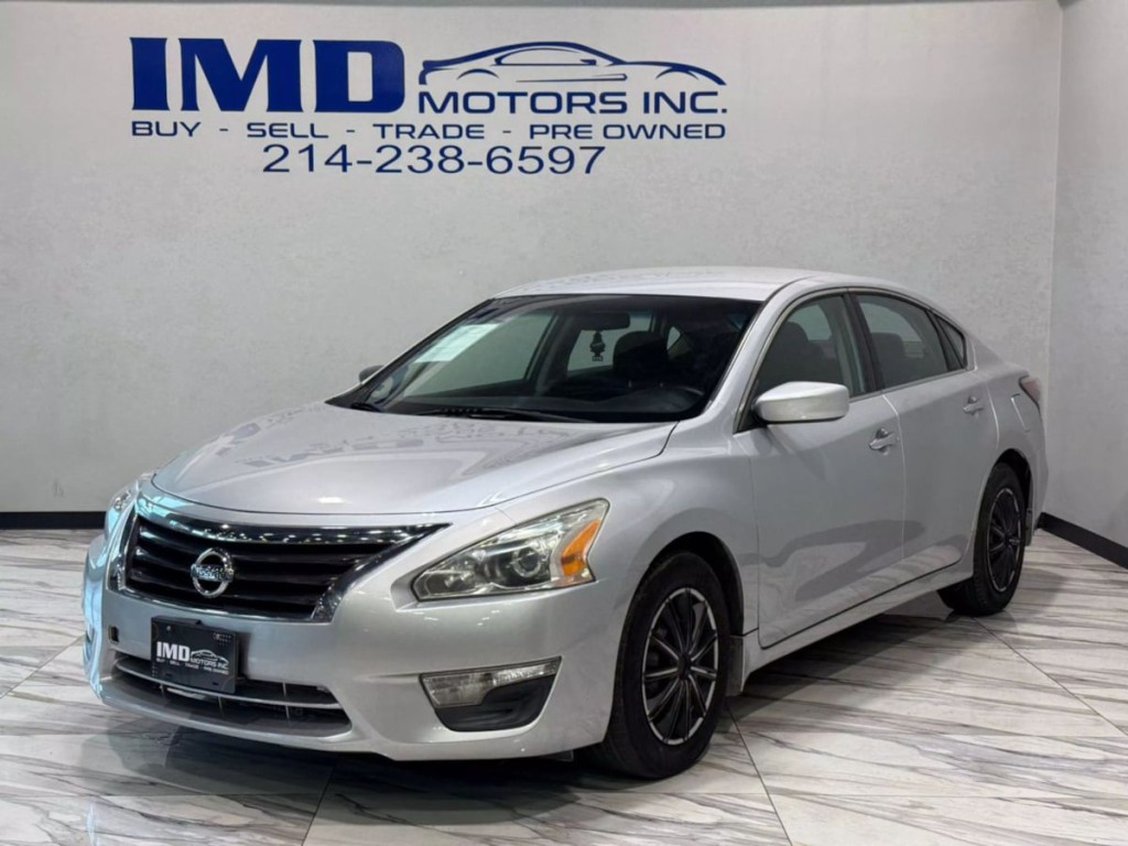 2015 Nissan Altima Image 1