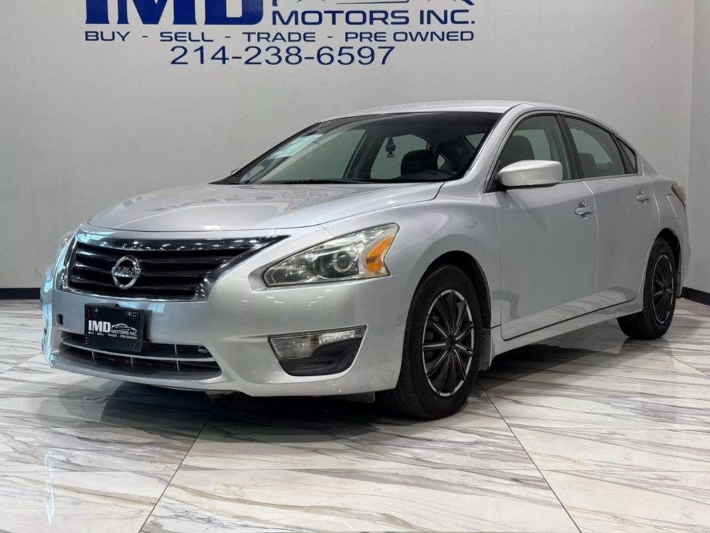 2015 Nissan Altima Image 2