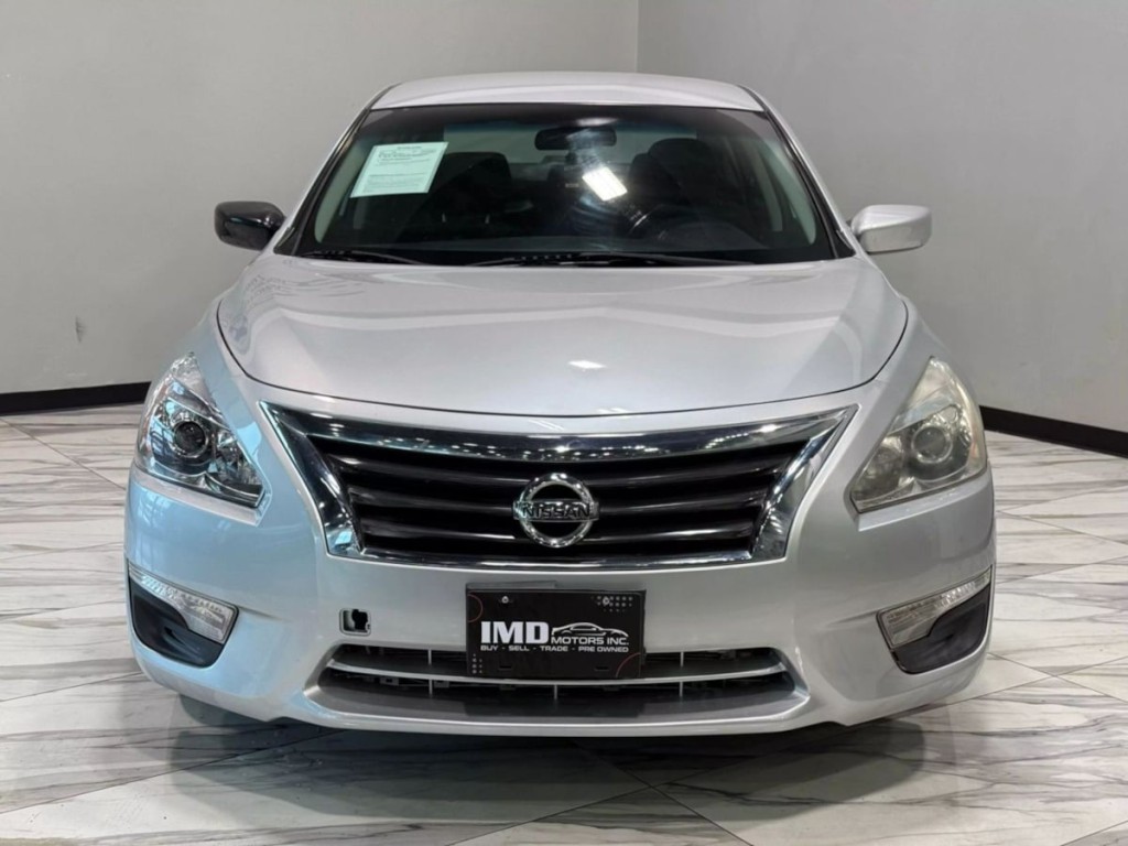 2015 Nissan Altima Image 3