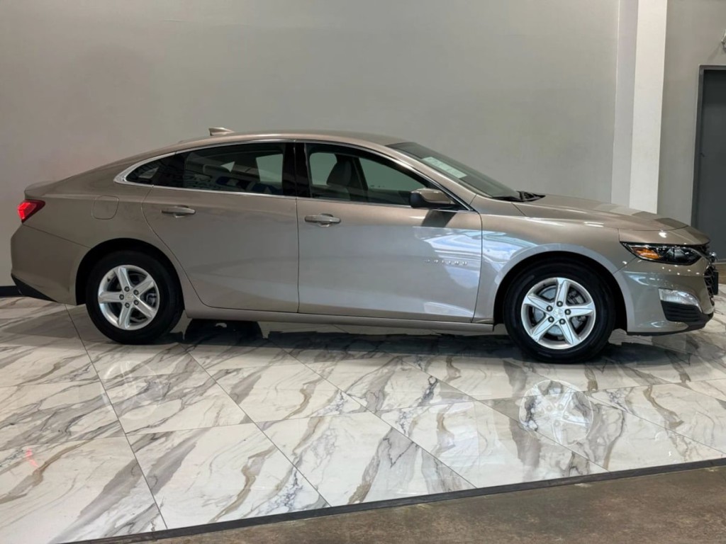 2022 Chevrolet Malibu Image 5