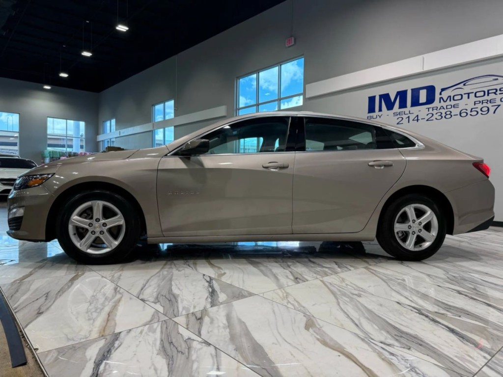 2022 Chevrolet Malibu Image 9