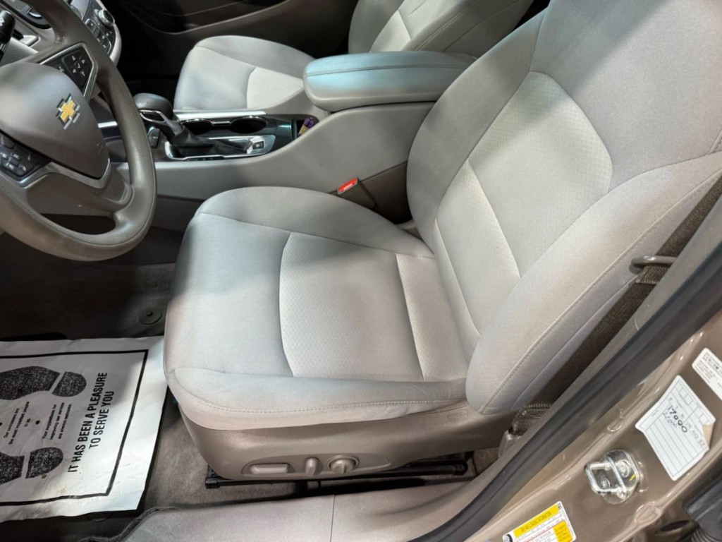 2022 Chevrolet Malibu Image 22